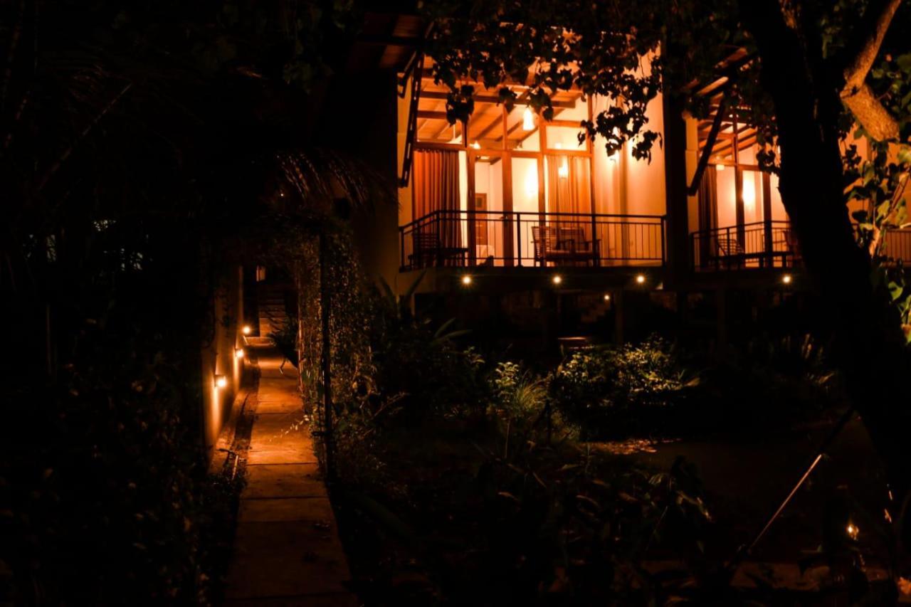 Senu Lagoon Villa 坦加拉 外观 照片