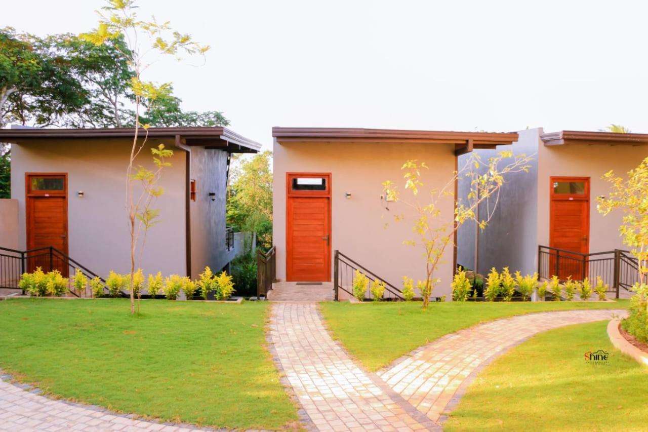 Senu Lagoon Villa 坦加拉 外观 照片