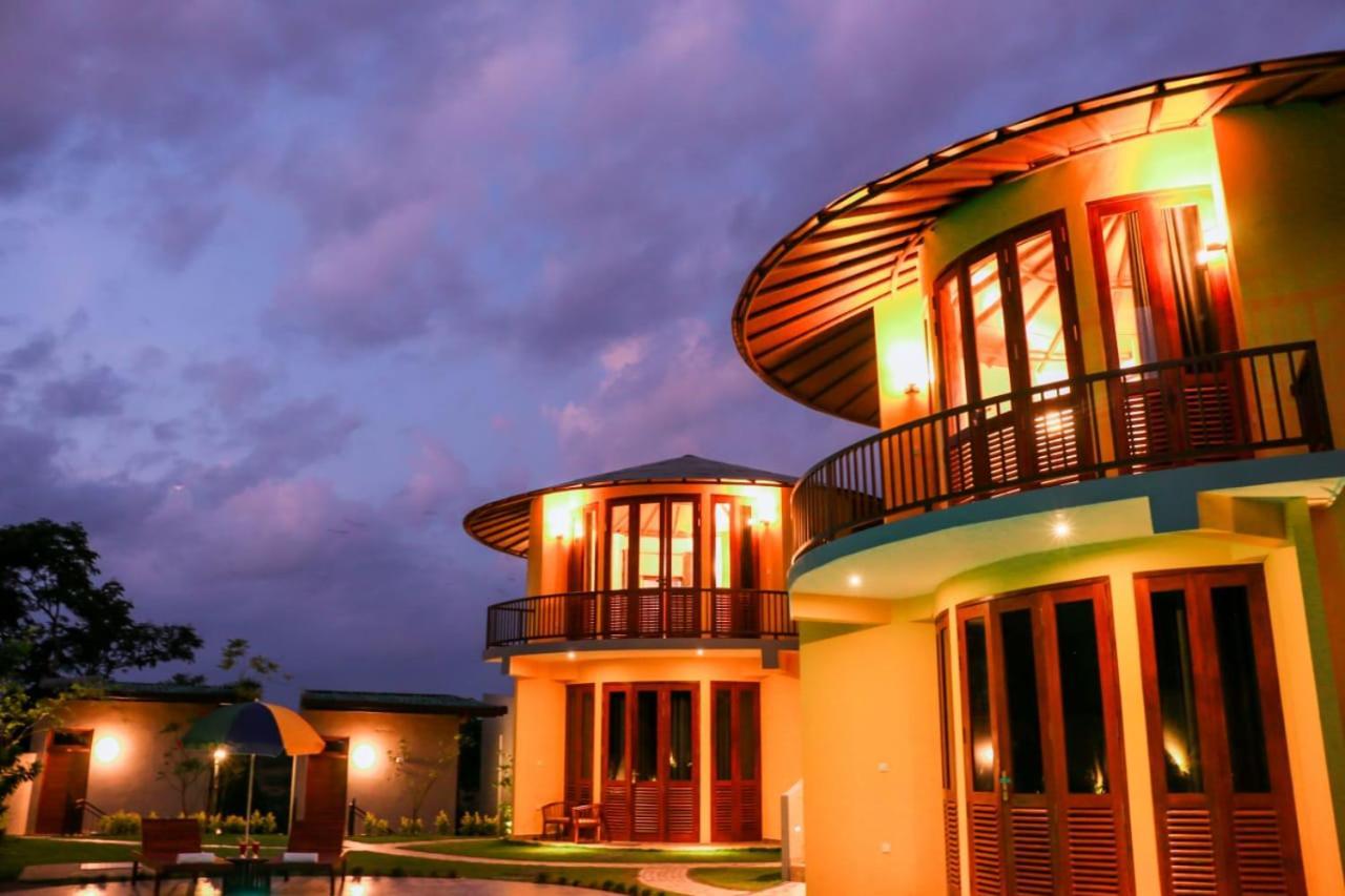Senu Lagoon Villa 坦加拉 外观 照片